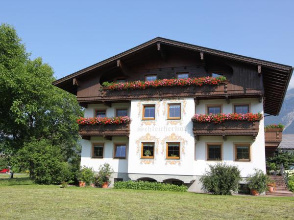 Außenseite Ferienhaus [Sommer]