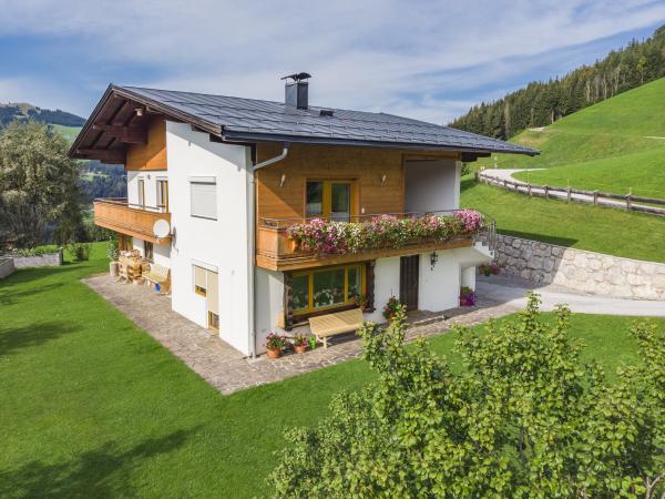 Extérieur maison de vacances [été]