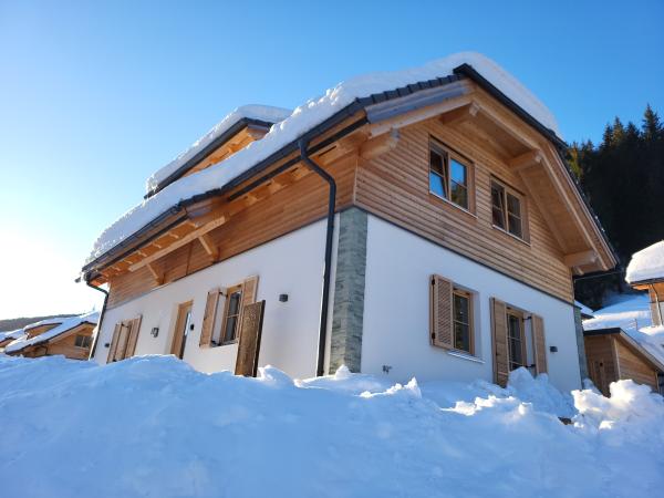 Außenseite Ferienhaus [Winter]