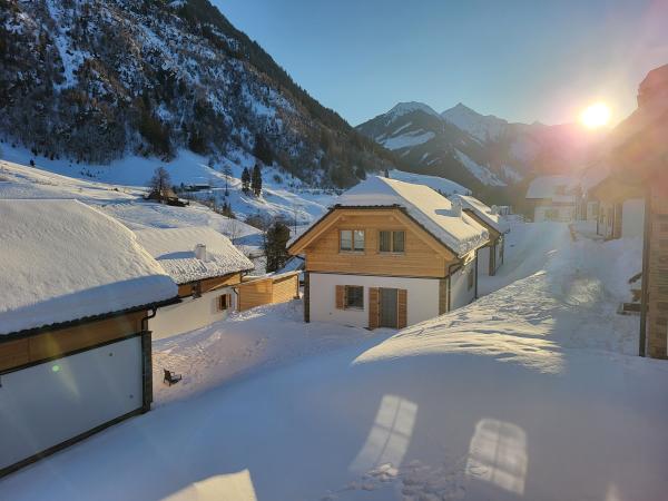 Außenseite Ferienhaus [Winter]