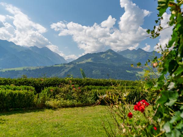 Vue de la maison de vacances [été]