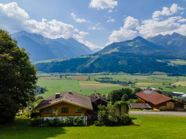 Extérieur maison de vacances [été]