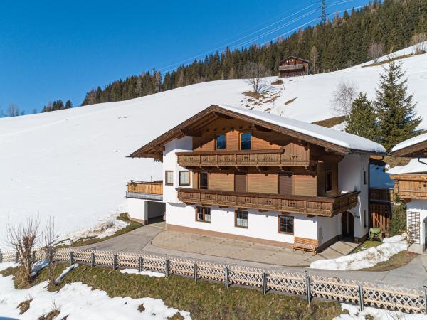 Extérieur maison de vacances [hiver]