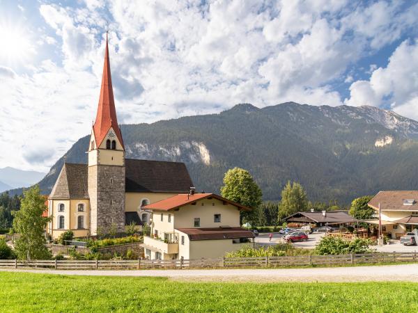 Außenseite Ferienhaus [Sommer]