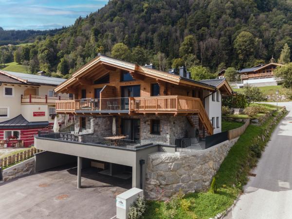 Außenseite Ferienhaus [Sommer]