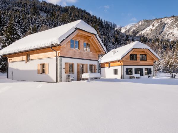 Außenseite Ferienhaus [Winter]