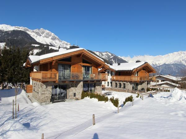 Außenseite Ferienhaus [Winter]