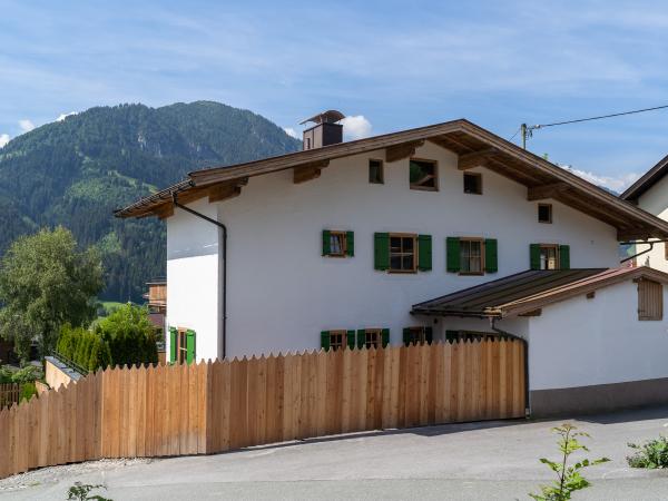 Extérieur maison de vacances [été]