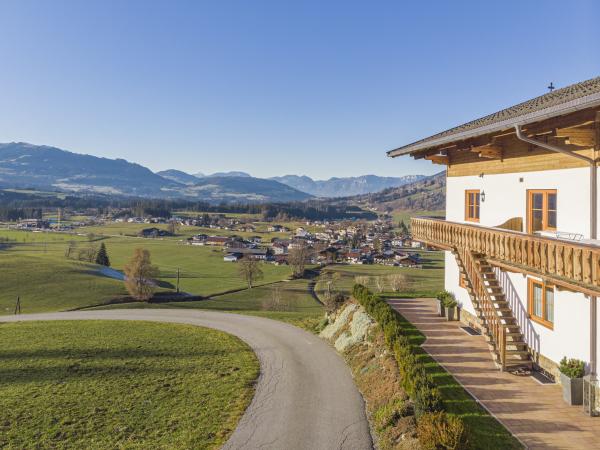 Außenseite Ferienhaus [Sommer]