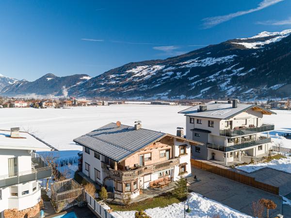 Extérieur maison de vacances [hiver]