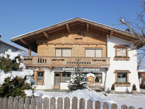 Extérieur maison de vacances [hiver]