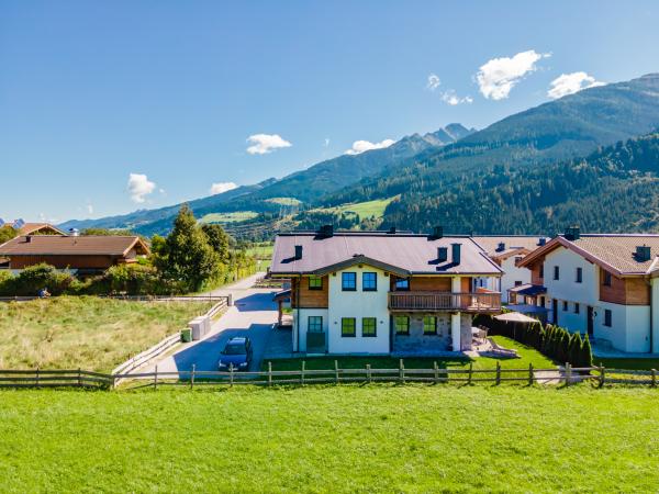 Extérieur maison de vacances [été]