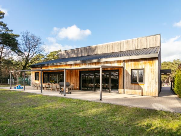 Extérieur maison de vacances [été]