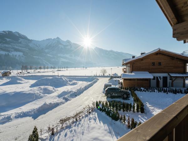 Holiday Home Exterior [winter]