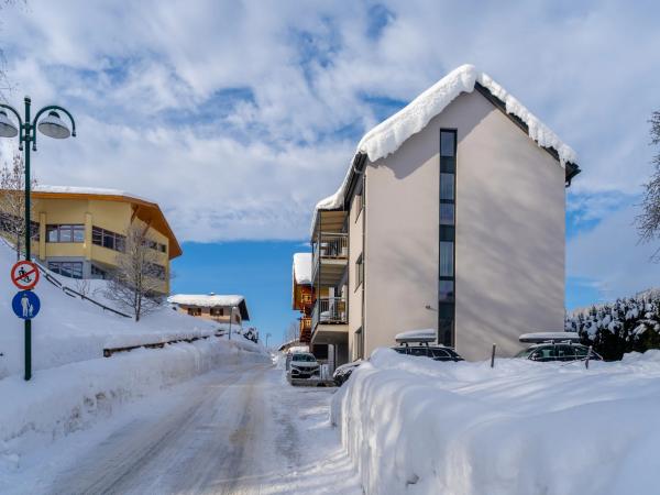 Holiday Home Exterior [winter]