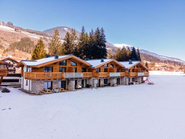 Holiday Home Exterior [winter]