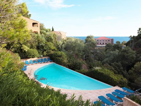 Vue de la maison de vacances [été]