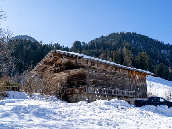 Außenseite Ferienhaus [Winter]