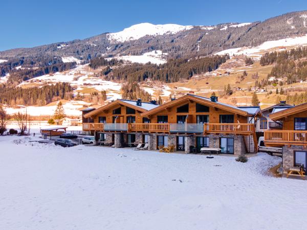 Außenseite Ferienhaus [Winter]