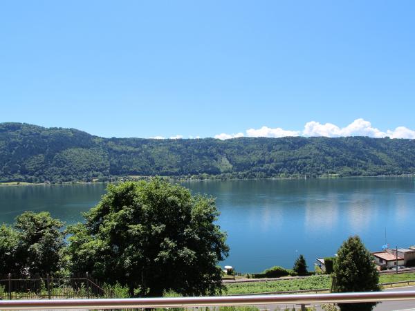 Aussicht vom Ferienhaus [Sommer]