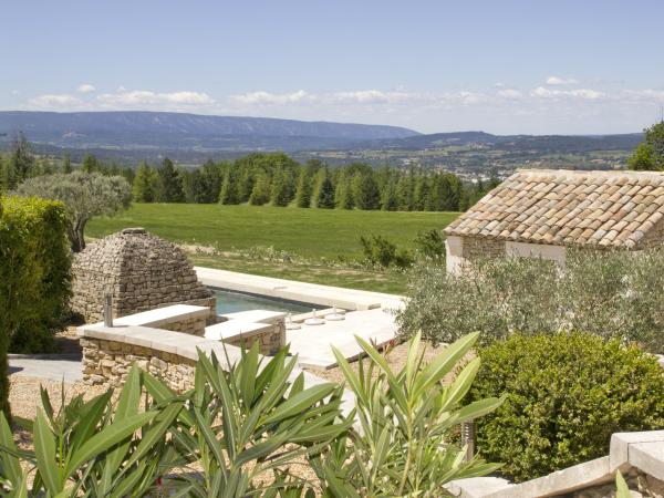 Vue de la maison de vacances [été]