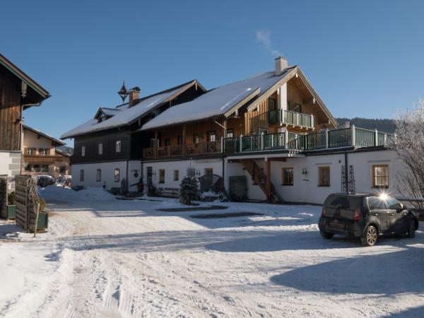 Holiday Home Exterior [winter]