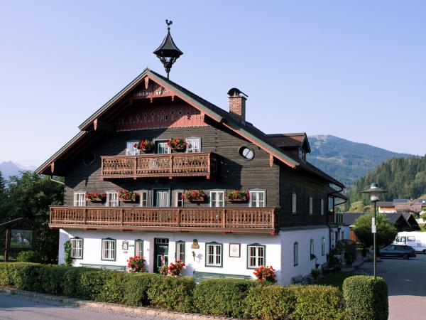 Außenseite Ferienhaus [Sommer]