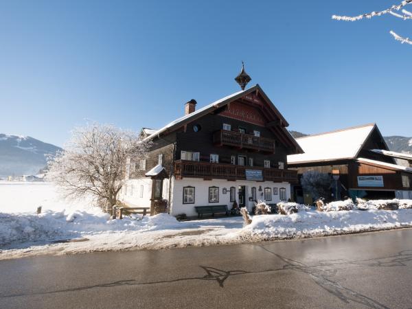 Holiday Home Exterior [winter]