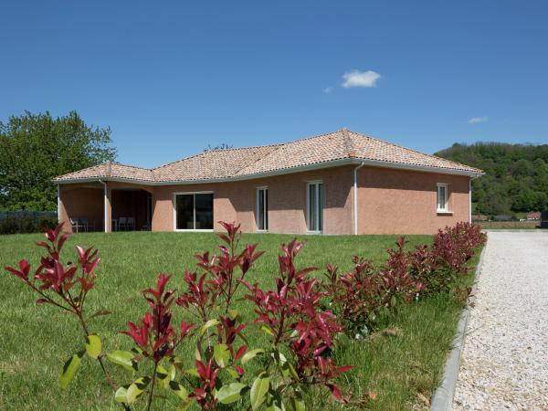 Extérieur maison de vacances [été]