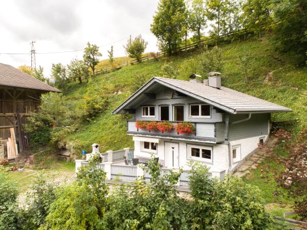 Extérieur maison de vacances [été]