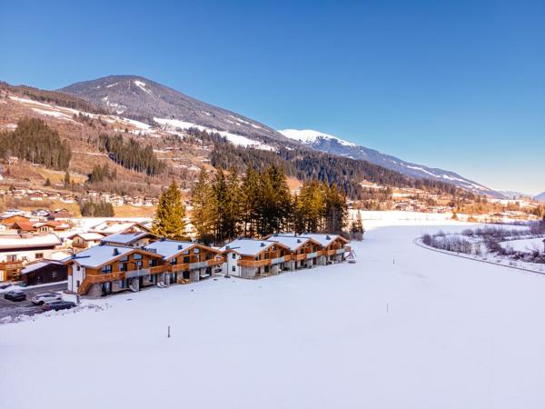 Holiday Home Exterior [winter]