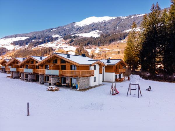 Außenseite Ferienhaus [Winter]