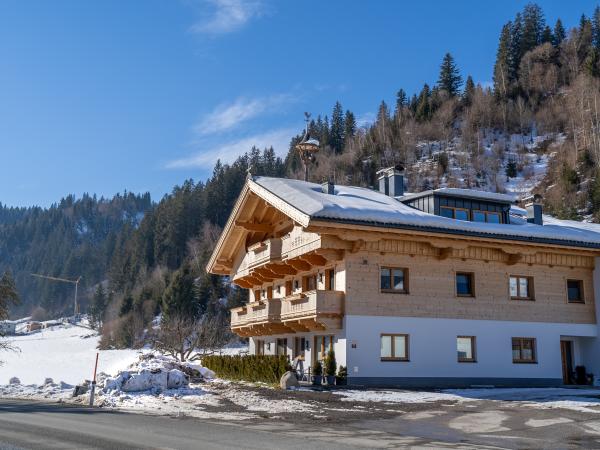 Extérieur maison de vacances [hiver]