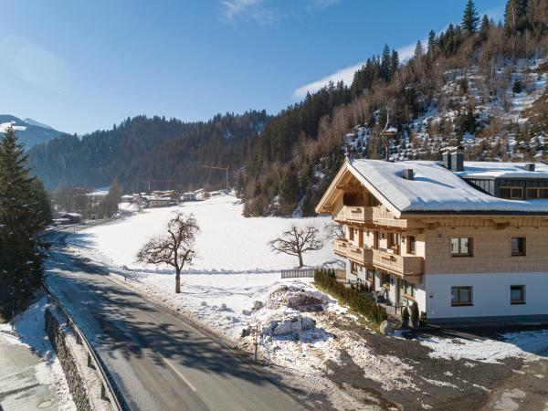 Extérieur maison de vacances [hiver]