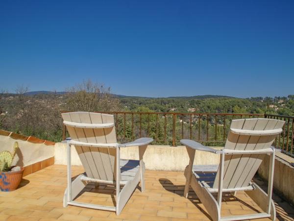 Vue de la maison de vacances [été]