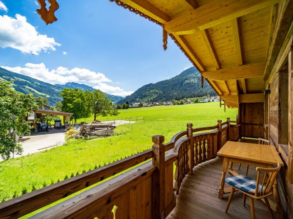 Terrasse / Balkon