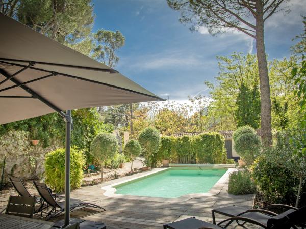 Piscine maison de vacances