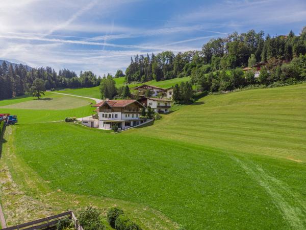 Vue de la maison de vacances [été]