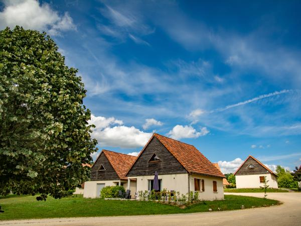 Extérieur maison de vacances [été]