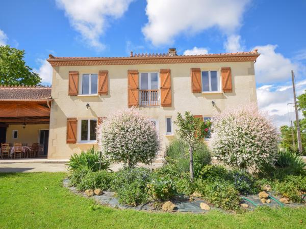 Extérieur maison de vacances [été]