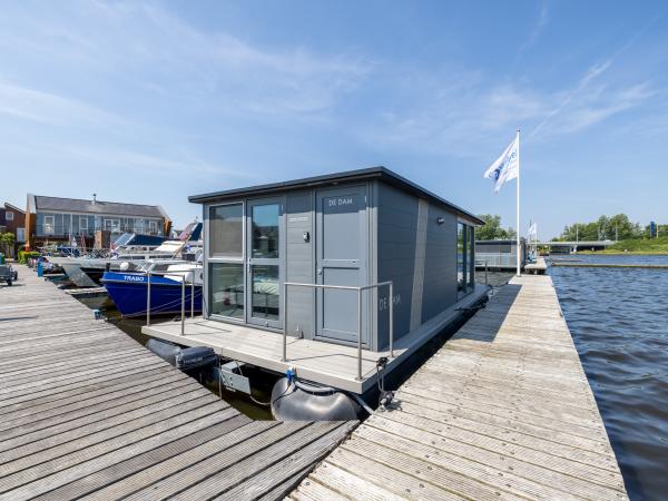 Extérieur maison de vacances [été]