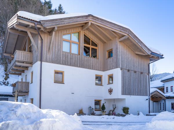 Extérieur maison de vacances [hiver]