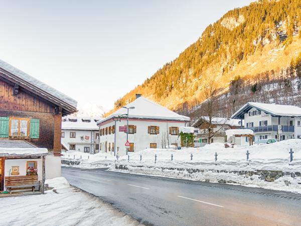 Außenseite Ferienhaus [Winter]