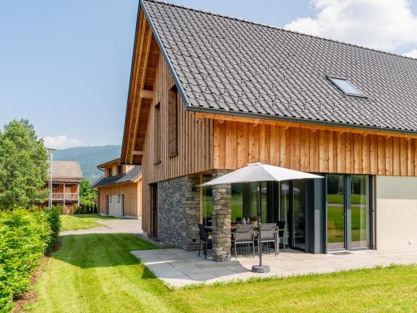 Extérieur maison de vacances [été]