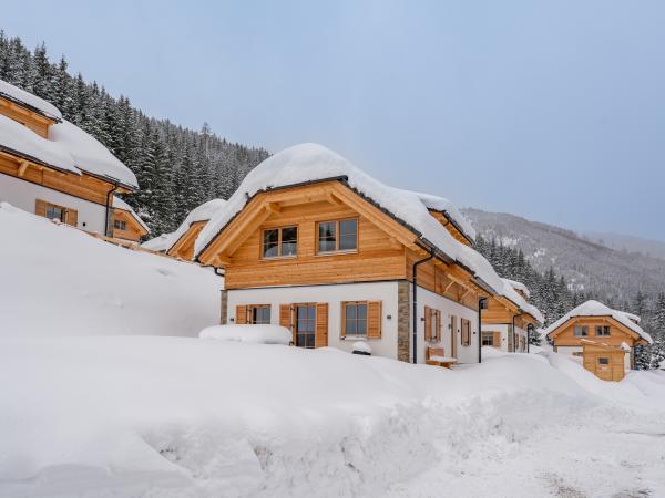 Außenseite Ferienhaus [Winter]