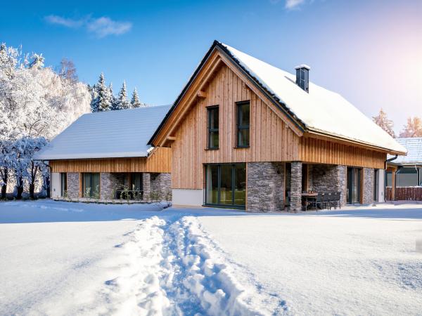 Außenseite Ferienhaus [Winter]