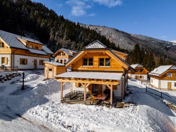 Außenseite Ferienhaus [Winter]