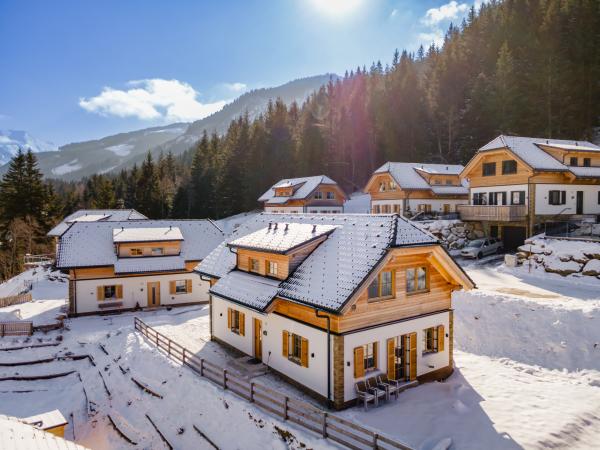 Außenseite Ferienhaus [Winter]