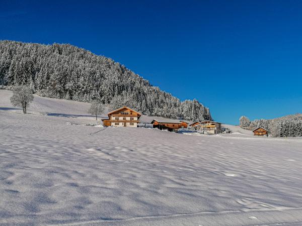 Außenseite Ferienhaus [Winter]