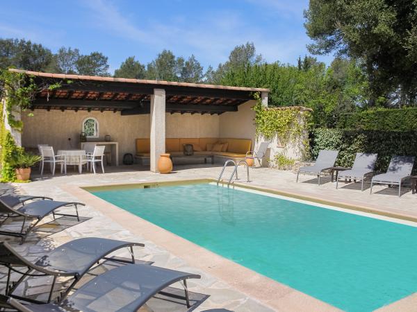 Holiday Home Swimming Pool